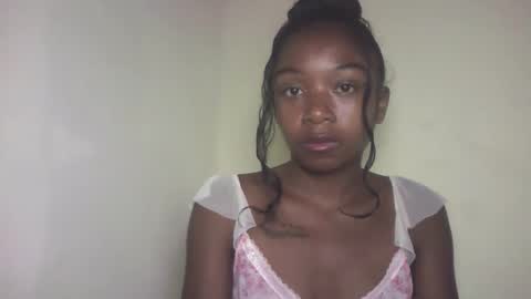 michou_69 online show from May 2026 06:48:01 PM