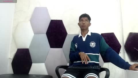 Mick storm online show from February 2026 06:56:02 PM