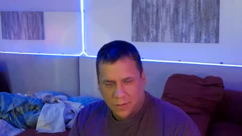 Snapshot of mickeyshyne69 chatting on January 2025 10:19:01 AM Mickey online show from January 2025 10:19:01 AM