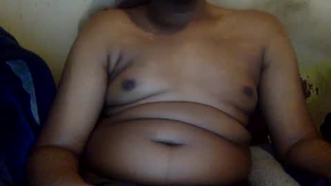 Snapshot of mickkzzx chatting on January 2025 03:38:01 PM mickkzzx online show from January 2025 03:38:01 PM