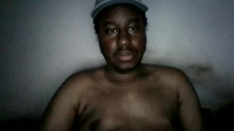 Snapshot of mickkzzx chatting on February 2025 12:04:01 AM mickkzzx online show from February 2025 12:04:01 AM