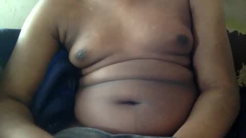 Snapshot of mickkzzx chatting on March 2025 02:10:02 PM mickkzzx online show from March 2025 02:10:02 PM