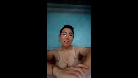 Snapshot of mickye00 chatting on May 2026 10:45:02 AM Miky online show from May 2026 10:45:02 AM