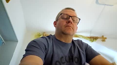 Snapshot of middleton2021 chatting on January 2025 04:52:02 AM middleton2021 online show from January 2025 04:52:02 AM