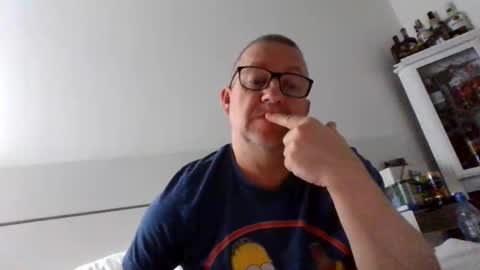 Snapshot of middleton2021 chatting on November 2025 08:54:02 PM middleton2021 online show from November 2025 08:54:02 PM