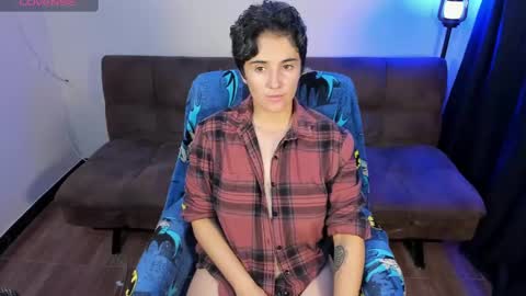 Snapshot of midnight07_ chatting on February 2025 04:15:01 AM Blue online show from February 2025 04:15:01 AM