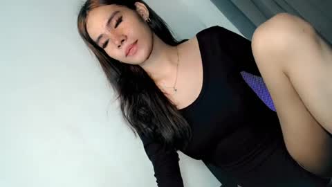 Snapshot of midnight_mystique18 chatting on July 2026 01:20:01 PM midnight_mystique18 online show from July 2026 01:20:01 PM