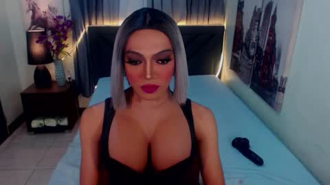 KATE online show from December 2025 05:55:02 AM