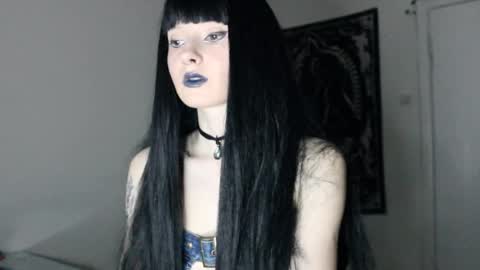 midnightsiren online show from March 2026 09:39:02 PM