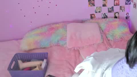 Snapshot of midori_bak_ chatting on March 2025 12:59:01 AM Sara online show from March 2025 12:59:01 AM