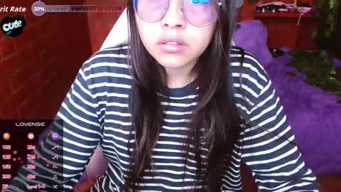 Midori 7u7 online show from September 2025 02:17:02 PM