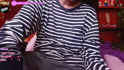 Midori 7u7 online show from September 2025 02:28:02 PM