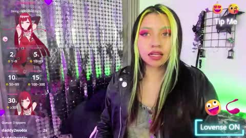 midory_ online show from November 2025 04:13:01 AM