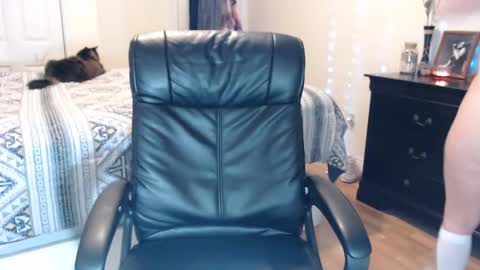 MidsummerNightsDream online show from March 2025 02:17:01 AM