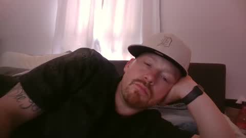 midtownhustler online show from September 2025 04:01:02 PM