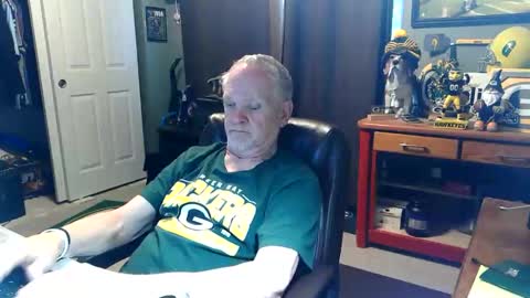 midwestdad09 online show from May 2026 01:51:02 PM