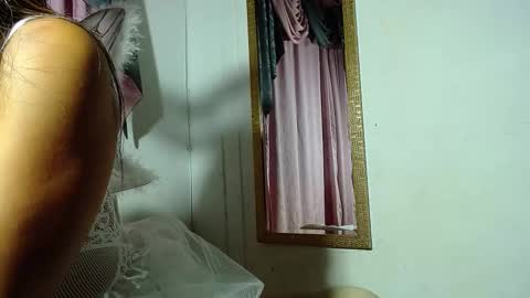 mielsquirt online show from October 2025 09:21:02 AM