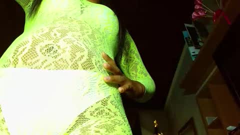 mielsquirt online show from December 2025 08:19:02 AM