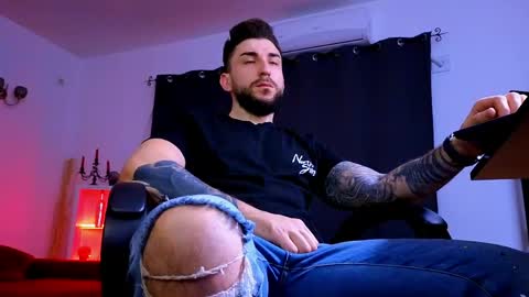 MightyAaron online show from March 2026 03:21:02 AM