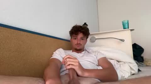 Snapshot of mightywhityx chatting on July 2026 10:08:02 AM Nick online show from July 2026 10:08:02 AM