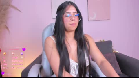 Snapshot of miia_bx chatting on April 2026 04:33:01 PM miia_bx online show from April 2026 04:33:01 PM