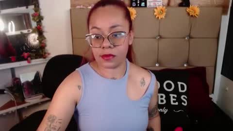 miia online show from November 2025 09:04:01 PM