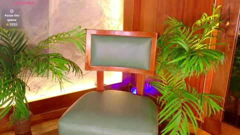 Snapshot of miiaa_cooper chatting on May 2026 06:05:01 PM CALL ME MIA online show from May 2026 06:05:01 PM