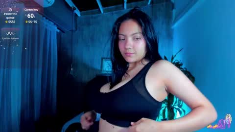 Snapshot of miichael_black chatting on January 2025 02:21:01 PM Michael Black online show from January 2025 02:21:01 PM