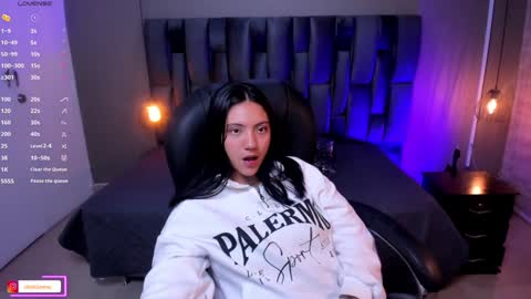 Snapshot of miichael_black chatting on January 2025 04:47:01 AM Michael Black online show from January 2025 04:47:01 AM