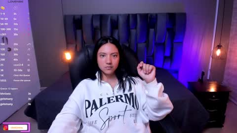 Snapshot of miichael_black chatting on January 2025 07:50:01 AM Michael Black online show from January 2025 07:50:01 AM