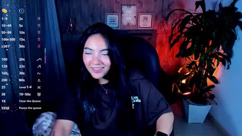 Snapshot of miichael_black chatting on November 2025 12:33:01 AM Michael Black online show from November 2025 12:33:01 AM