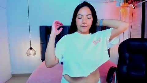 Snapshot of miichael_black chatting on November 2025 12:00:02 PM Michael Black online show from November 2025 12:00:02 PM