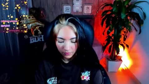 Snapshot of miichael_black chatting on January 2026 10:56:01 PM Michael Black online show from January 2026 10:56:01 PM