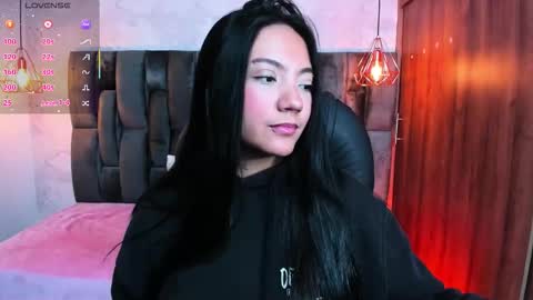 Snapshot of miichael_black chatting on February 2026 09:54:02 PM Michael Black online show from February 2026 09:54:02 PM
