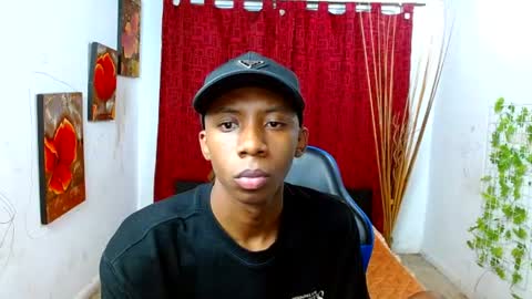 Snapshot of miilo18 chatting on July 2026 01:27:01 AM milo online show from July 2026 01:27:01 AM