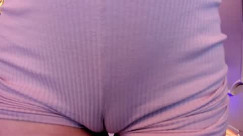 miilu  online show from January 2025 09:36:02 AM