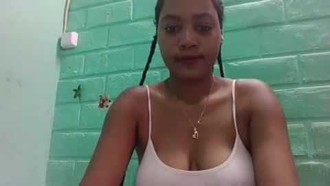 Snapshot of miinah chatting on March 2026 08:36:01 AM miinah online show from March 2026 08:36:01 AM