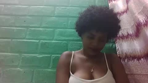Snapshot of miinah chatting on April 2026 06:27:01 PM miinah online show from April 2026 06:27:01 PM