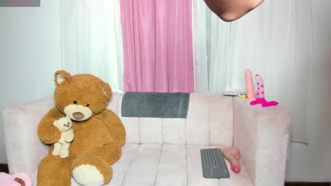 miissy__ online show from May 2026 07:50:02 AM