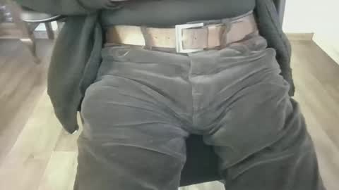 Snapshot of mik116 chatting on November 2025 11:12:02 AM mik online show from November 2025 11:12:02 AM