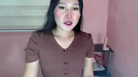 Hi im Avah online show from February 2025 09:26:02 AM