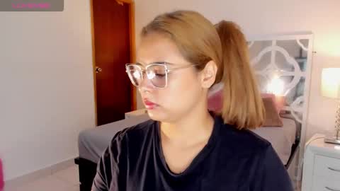 Mikaela blondie bigass online show from November 2025 12:49:01 PM