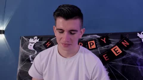 mikael online show from October 2025 04:24:01 AM