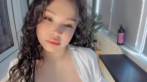 Snapshot of mikasssu chatting on June 2026 05:45:02 AM mikasssu online show from June 2026 05:45:02 AM