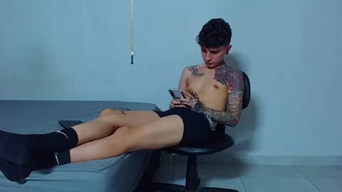 Mike IMDEPENDIENT MODEL online show from December 2025 03:52:02 PM