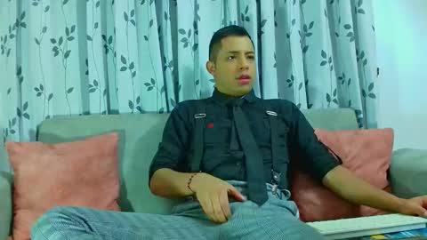 Snapshot of mike_fetiche chatting on November 2025 06:46:01 AM mike_fetiche online show from November 2025 06:46:01 AM