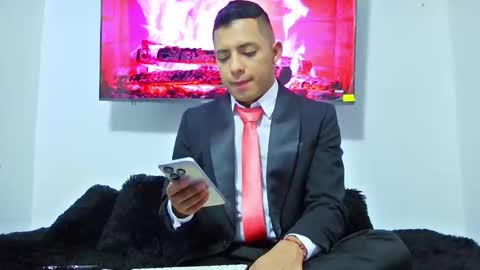 Snapshot of mike_fetiche chatting on November 2025 11:35:01 AM mike_fetiche online show from November 2025 11:35:01 AM