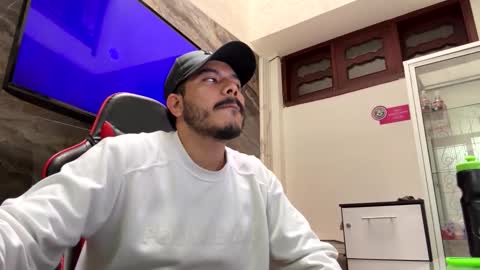 mike online show from December 2024 08:48:01 PM