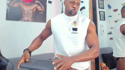 mike kilian1 online show from December 2024 07:09:02 PM