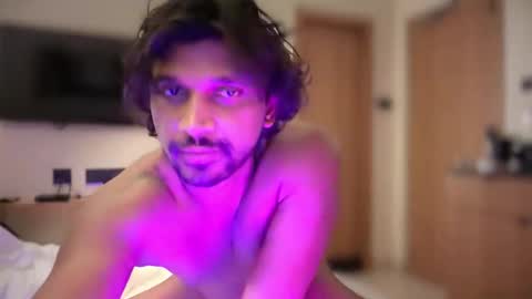 mike_lumeire online show from April 2026 09:16:01 PM